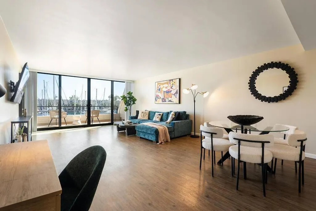 Peridot Palm - Marina Views 2Br W Private Large Patio Apartment Los Angeles 0*,