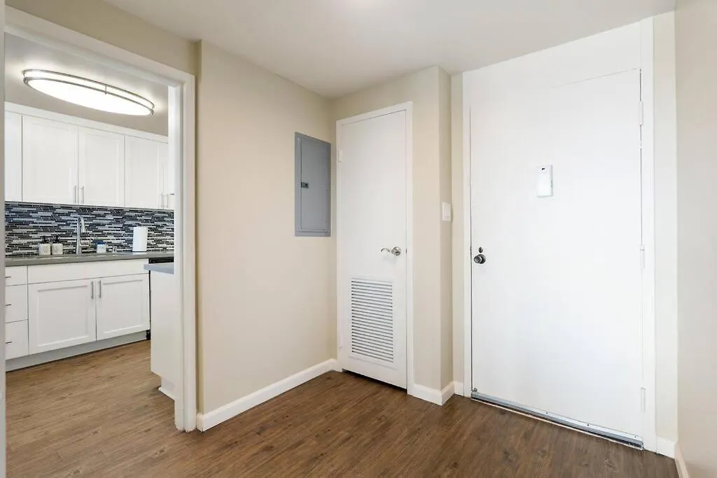 Peridot Palm - Marina Views 2Br W Private Large Patio Apartment Los Angeles United States