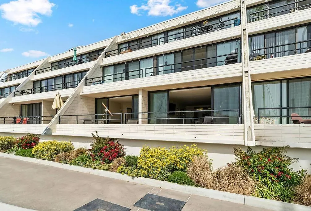 Peridot Palm - Marina Views 2Br W Private Large Patio Apartment Los Angeles 0*,